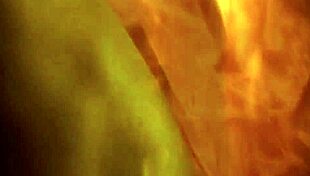 Beautiful Indian brunette milf dances solo in amateur video