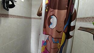 can i ask my hermanastra for a favor and end up banging her in the bathroom?