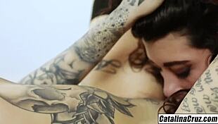 Licensed To Lick Leigh Raven