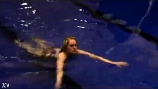 no hassle night with sexy bikini girl