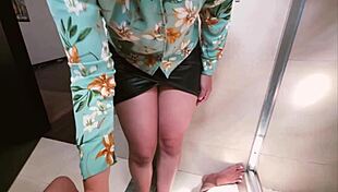 Squeeze every drop out of that big cock!