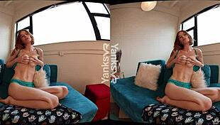 Yanks beauty Pepper Hart fingers herself to climax