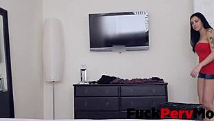 cassandra cain latina stepmom seductress 1 😏