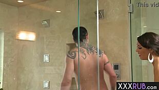 Sexy big ass latina milf ava alvarez sucks client's cock instead of massage