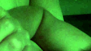 mi esposa tetona in hotel