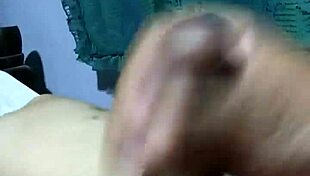 Watch Me Extract My Milk in Voyeur Style!