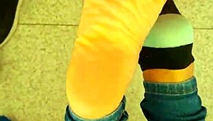 i fuck those beautiful latina feet and cum right in her socks