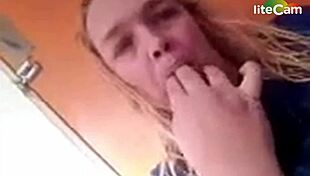 big tits milf flaunts her huge boobs!