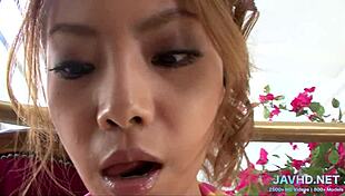 What to do with those asian legs in stockings?