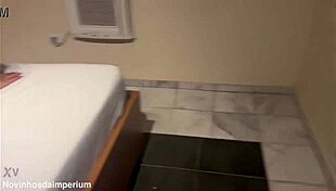 skinny faces dick bigger than her