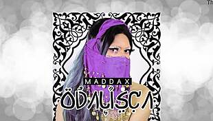 Look at Odalisca, That Shemale!