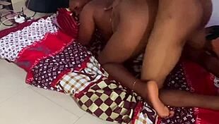 Sucking the Queen's Blowjob in Sexy Night Sex