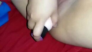 video captured on october 1st 2016 at 4:53 am featuring vagina details 😉