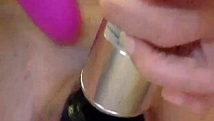 Greedy pumped up pussy squirts