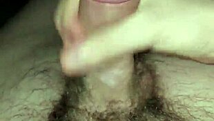 young twink jerking off and cumming in homemade video 😏