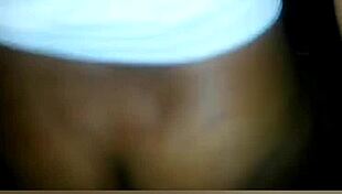 preta riding hard on cock