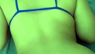 Chica gets angry when cum lands outside her pussy in doggystyle