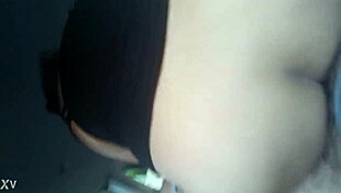 Beatriz Vqz Enjoys a Wild Public Adventure with Chubby Latina Vibes