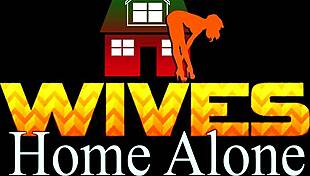 Babe Achieves Intense Orgasm With Dildo In Glamour Session