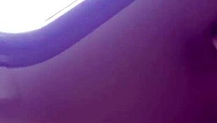 Ebony girl gives sloppy blowjob in the car