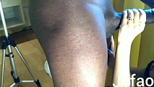 Young girl calls me on whatsapp to fuck together