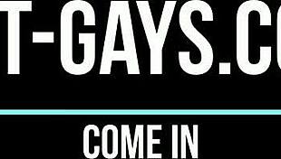 i'm masturbating on webcam and getting a blowjob