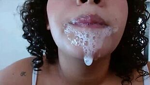 Saliva fetish turns me on