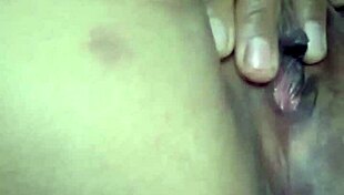 bhabi fingering herself so hard in masturbation