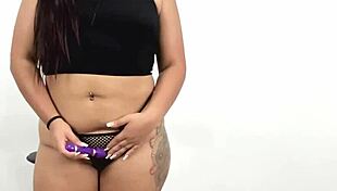 Universitaria de gran culo Kassandra Miller endures rough casting doggystyle blowjob