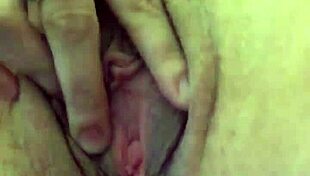 She Uses Vibrator on Dry Pussy Lips