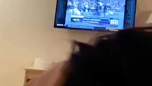 Couple engages in intense blowjob on Periscope