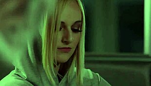 babe eats pussy in sixtynine pose 😋