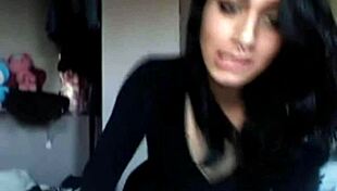 Gorgeous shemale needs cock sucked part2