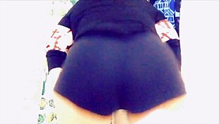 Intense twerking compilation featuring fat milfs.