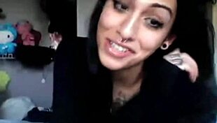 Gorgeous shemale needs cock sucked part2