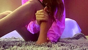 Day 2 of the 7-day edging challenge! 😈