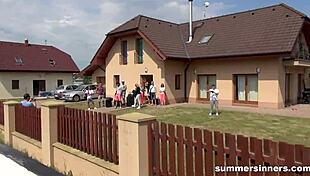 Best frickin’ vacation bout to kick off with friends!