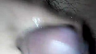 masturbacion de 19 años sola en su cuarto