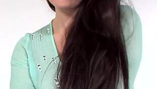 sexy taylor vixen strips nude