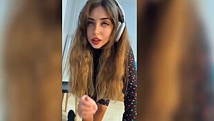 Incredible girl fucks to music, her pussy squeezes my cock, orgasms in Spanish