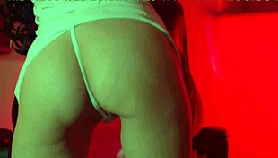 horny bride spanking her ass - laura fatalle