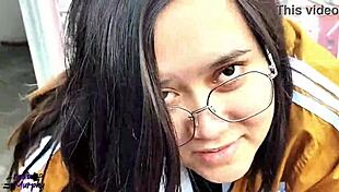 Vecinos mirones follando a mi hermanastro en el balc�n con blowjob y doggystyle