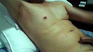 trung niên gay body dâm cu bự chat sex dâm, muốn thử không?