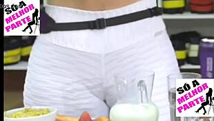 Kelly Key's big pussy in leggings gets banged