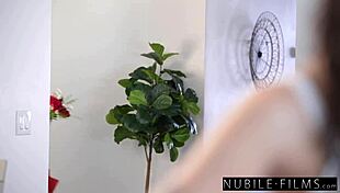 liz jordan feels intense pleasure in group muff diving session