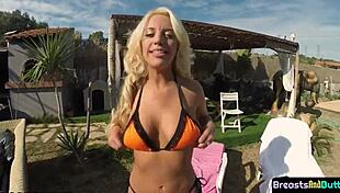 Is this curvy babe's outdoor banging sloppy or perfect?