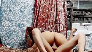 mi hermanastra llego caliente