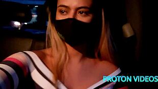 uber passenger wanessa boyler gets horny - seducing and blowjob 😏
