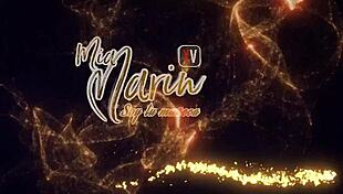 Me dejo coger frente a la cama