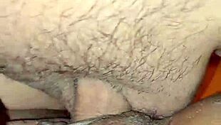 Do riti, šukám svoju kolegyňu tvrdý v doggystyle na creampie!